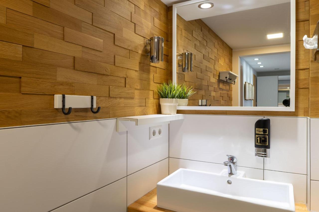 Hotel Post Mit Klimaanlage Neckarsulm Ngoại thất bức ảnh