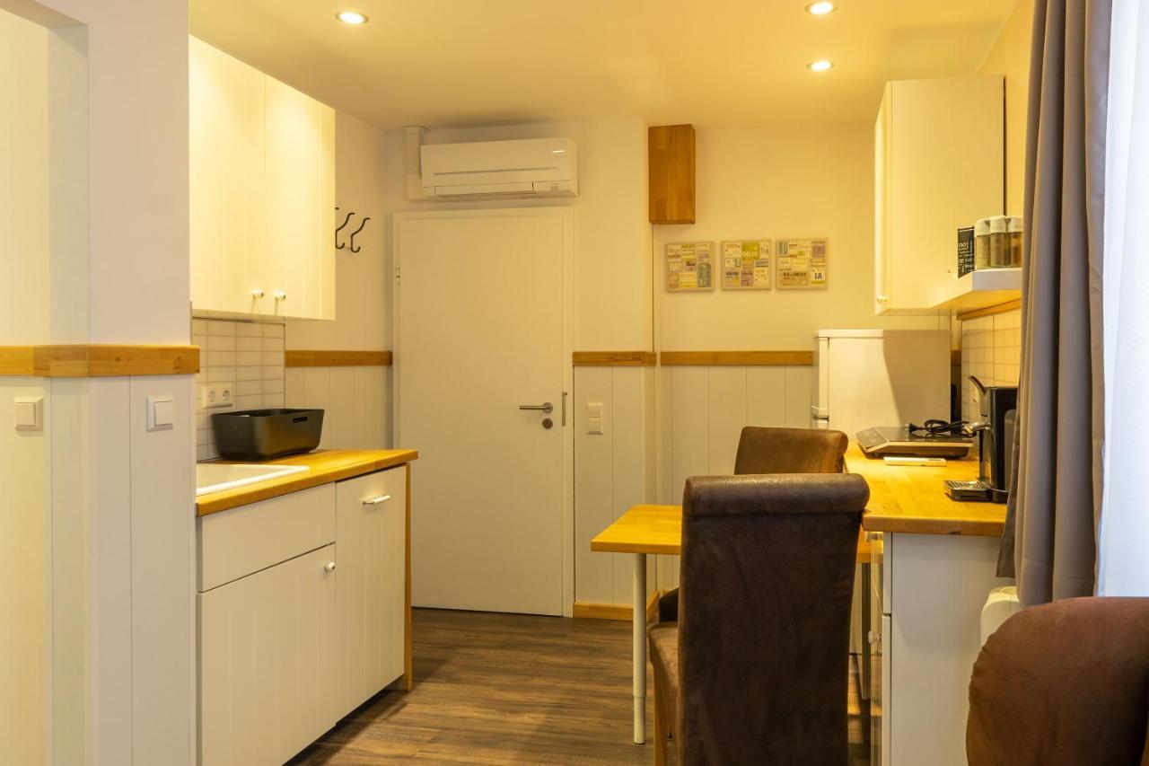 Hotel Post Mit Klimaanlage Neckarsulm Ngoại thất bức ảnh