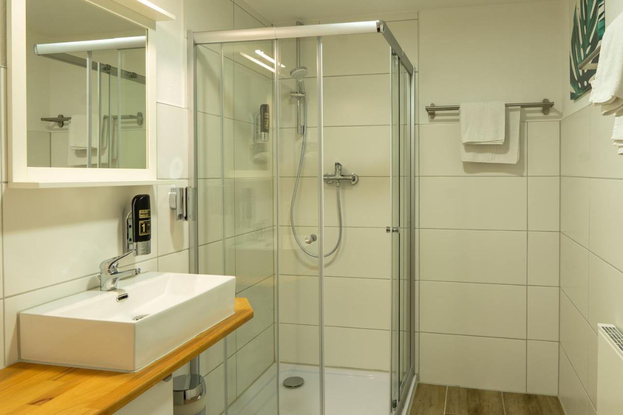 Hotel Post Mit Klimaanlage Neckarsulm Ngoại thất bức ảnh